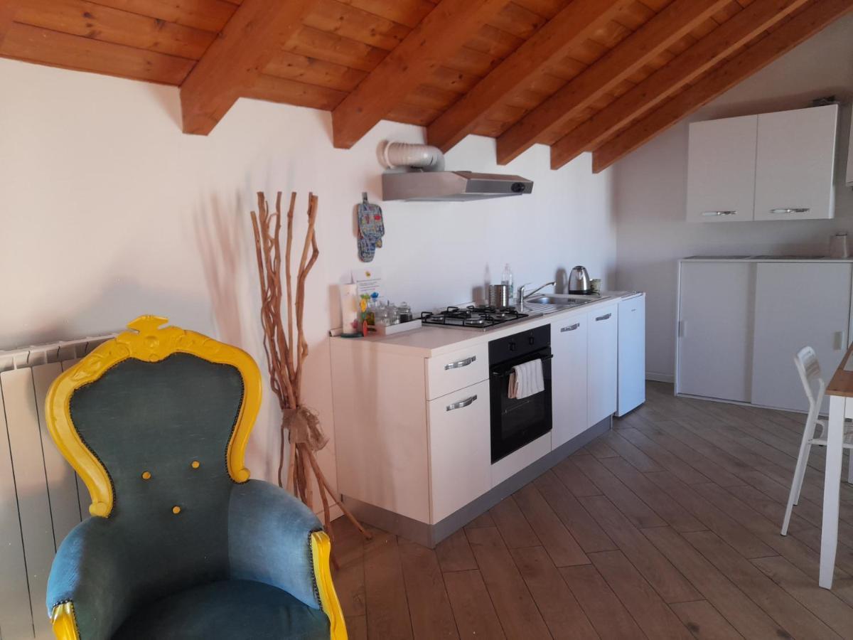 Ferienwohnung A Casa Di Sole Arese Exterior foto