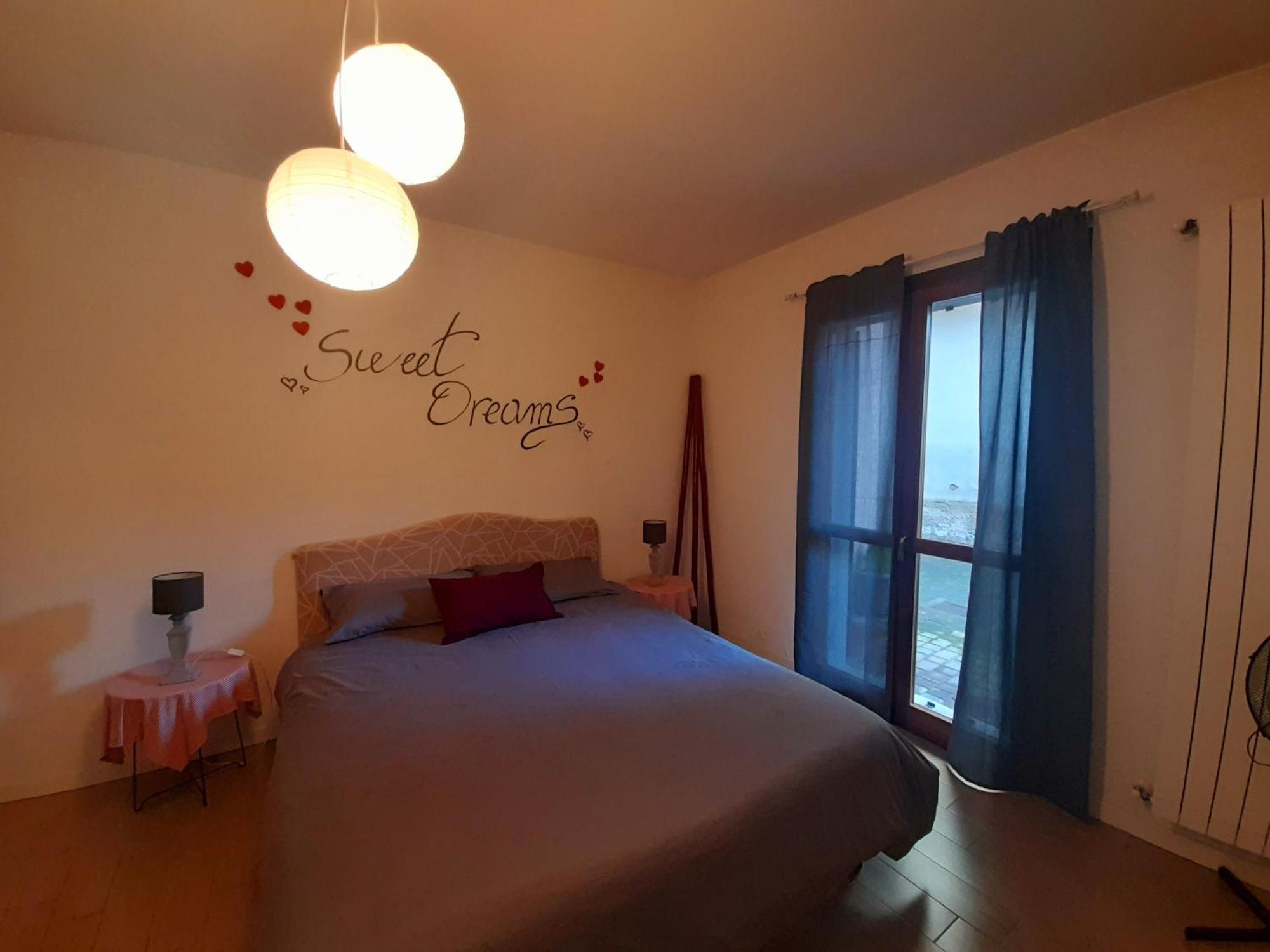 Ferienwohnung A Casa Di Sole Arese Zimmer foto